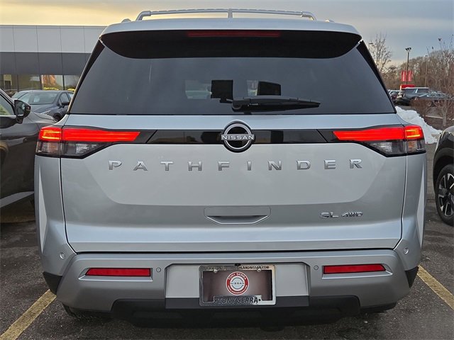 New 2025 Nissan Pathfinder SL image 24