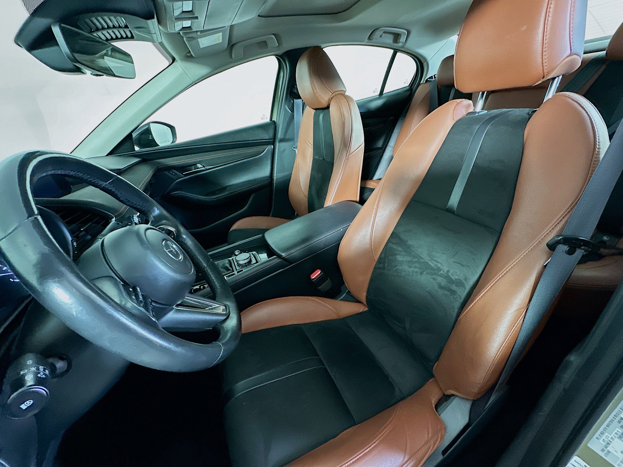 Used 2024 MAZDA MAZDA3 s image 13