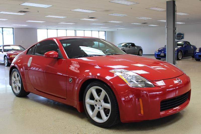 Used 2004 Nissan 350Z Touring w/ Cargo Convenience Pkg image 35