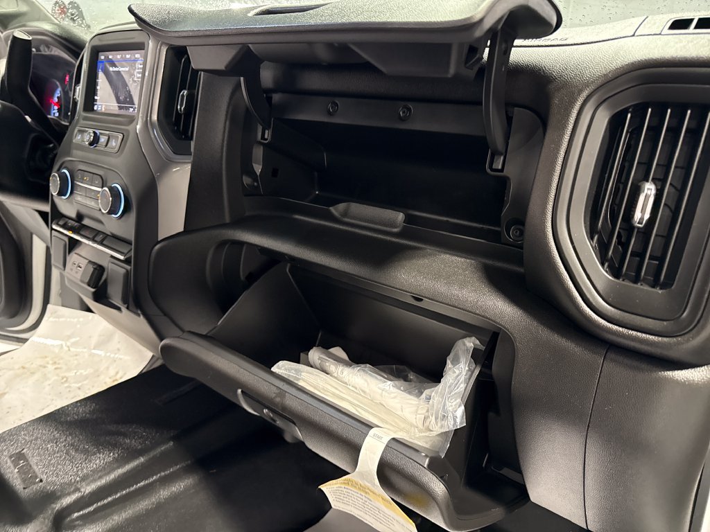 Used 2022 Chevrolet Silverado 1500 W/T w/ WT Value Package AWD/4WD image 33