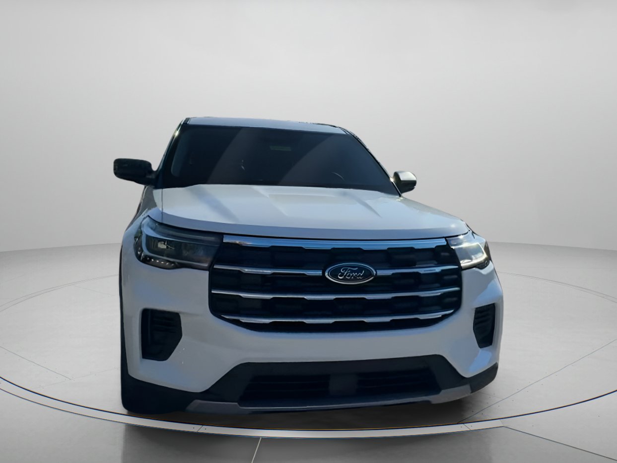 New 2026 Ford Explorer Active RWD image 8