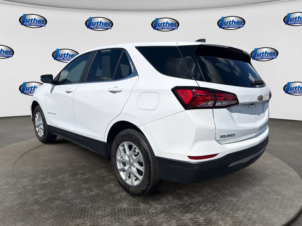 Used 2024 Chevrolet Equinox LT AWD/4WD image 3