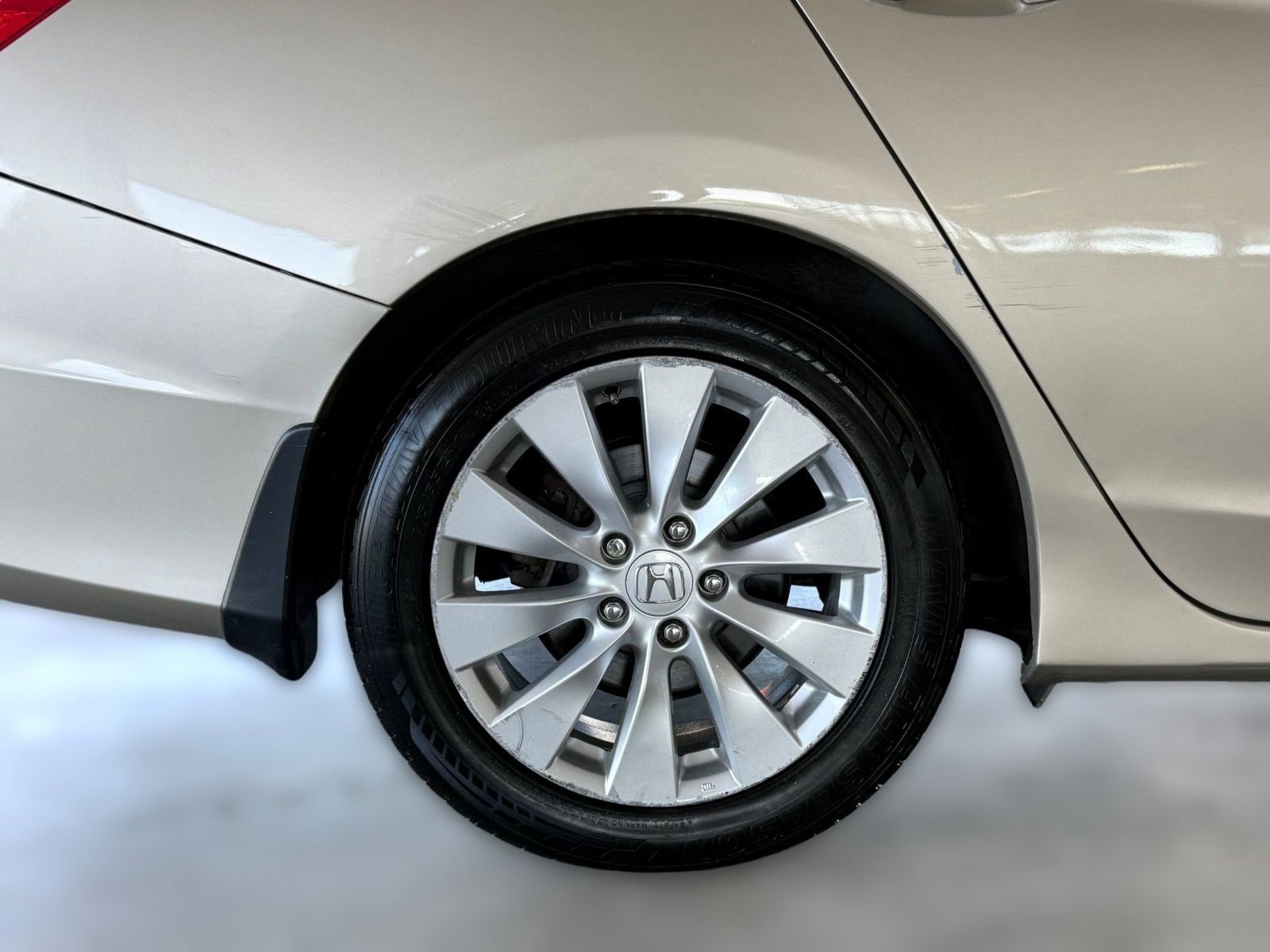 Used 2013 Honda Accord EX-L image 12