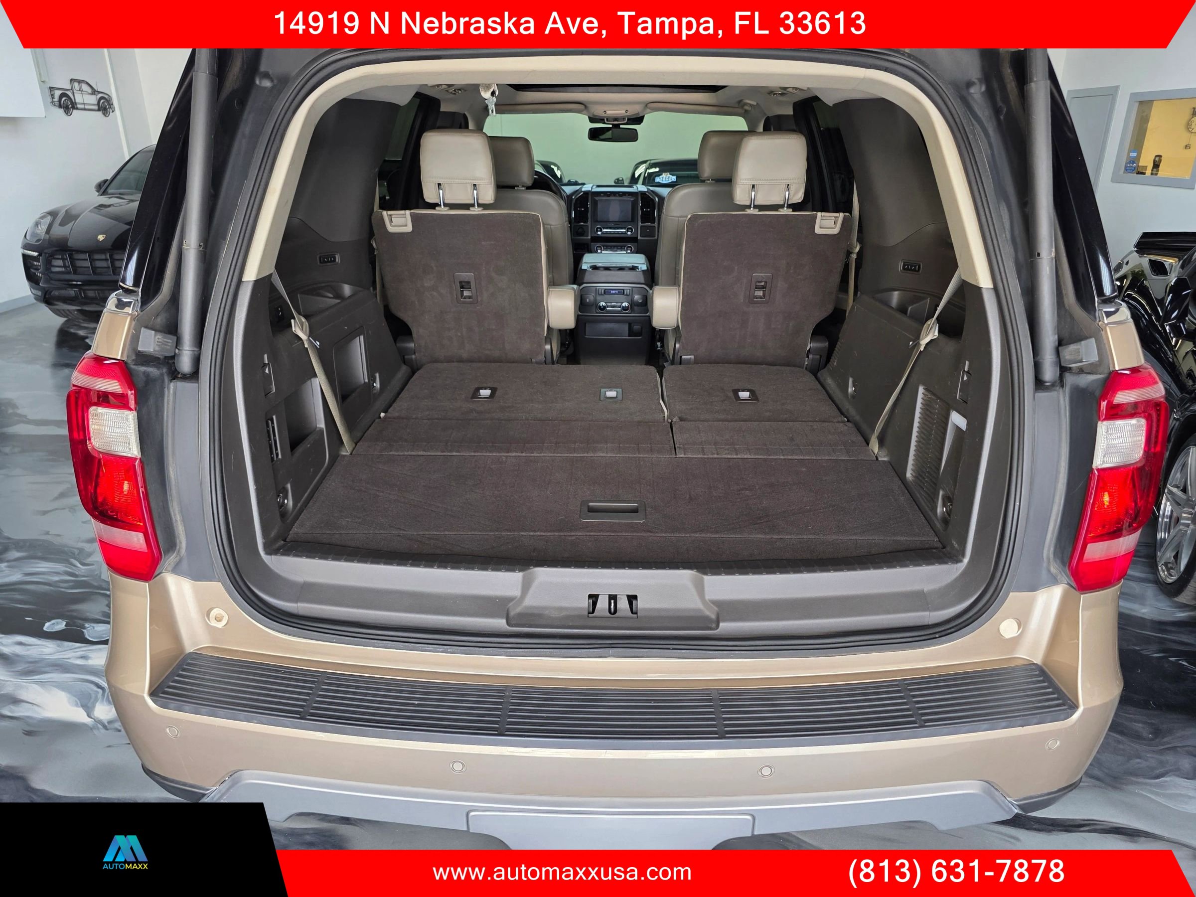 Used 2020 Ford Expedition XLT w/ Equipment Group 202A RWD image 29