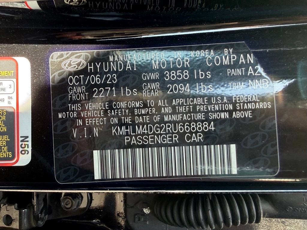Used 2024 Hyundai Elantra SEL FWD image 31