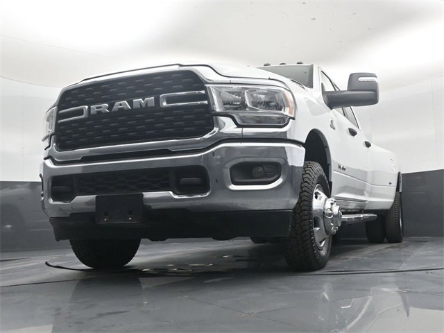 Used 2024 RAM 3500 Big Horn image 43