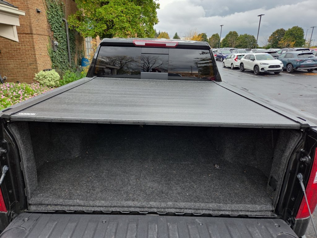 Used 2022 Chevrolet Silverado 1500 LTZ RWD image 13