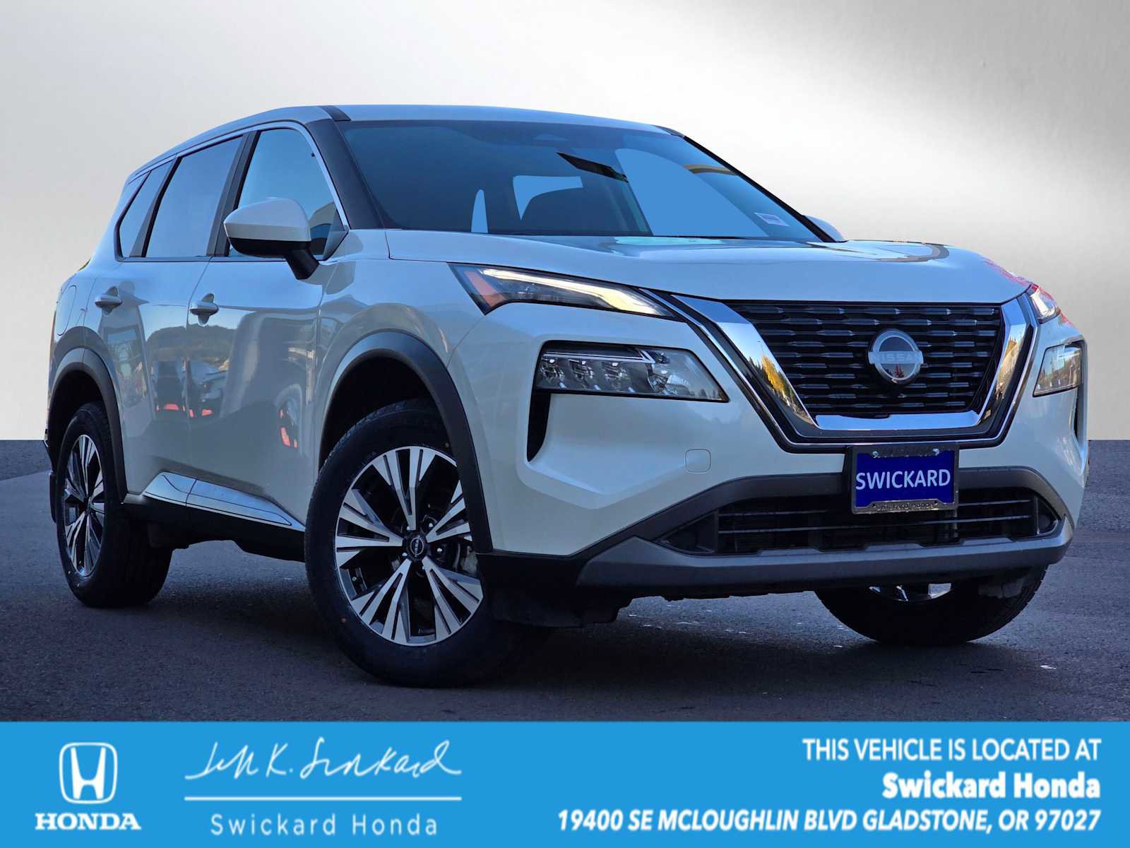 Used 2023 Nissan Rogue SV