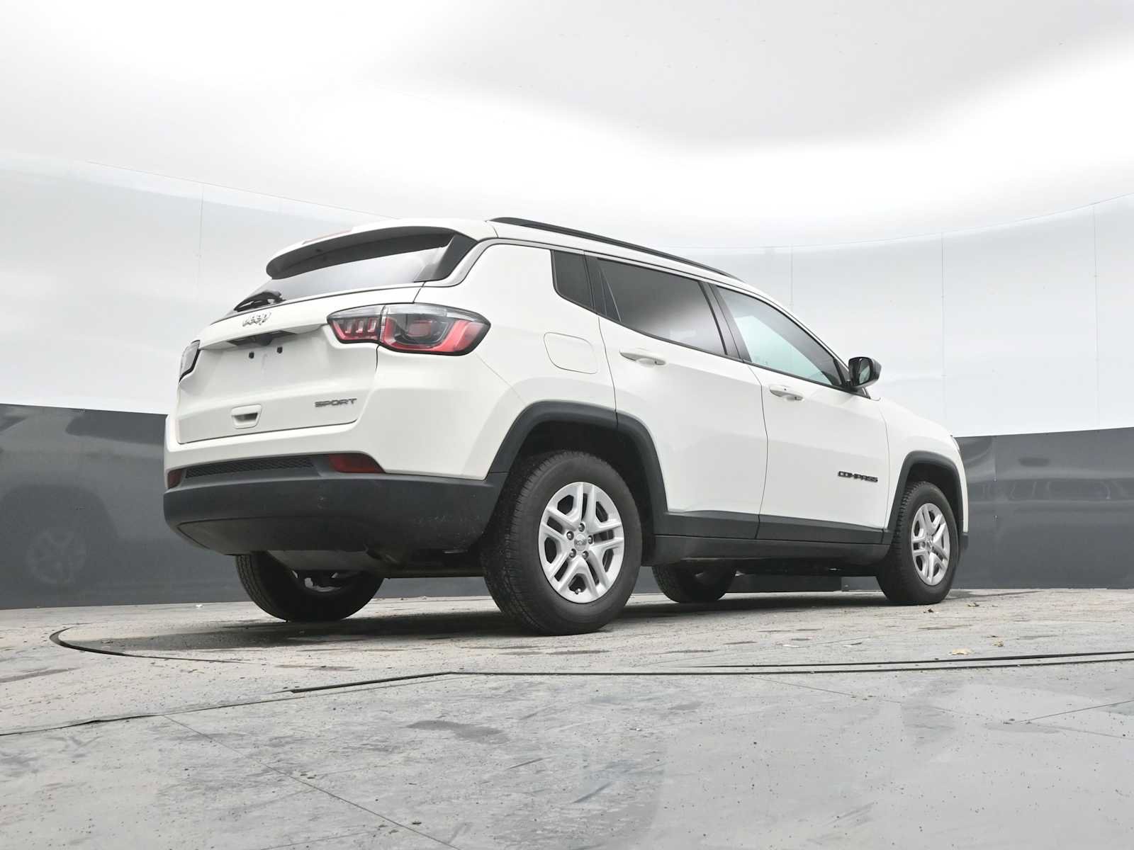 Used 2020 Jeep Compass Sport w/ Tech Group image 34