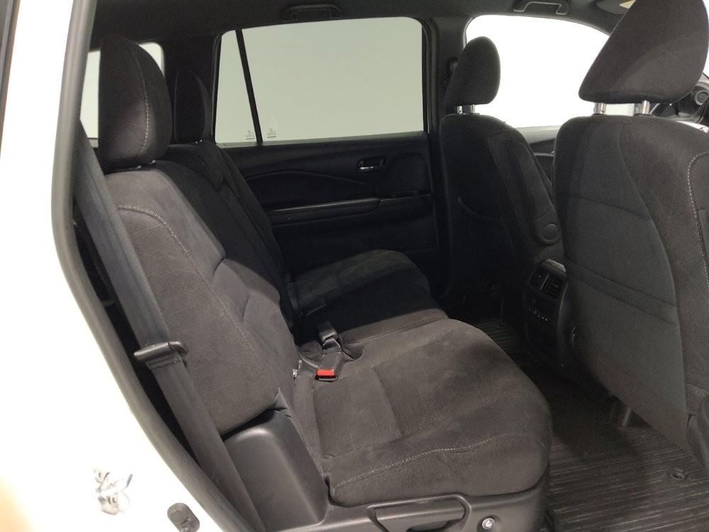 Used 2022 Honda Pilot Sport image 19