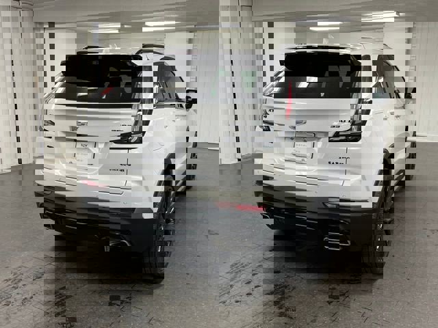 Certified 2023 Cadillac XT4 Sport w/ LPO, Onyx Lite Package image 5