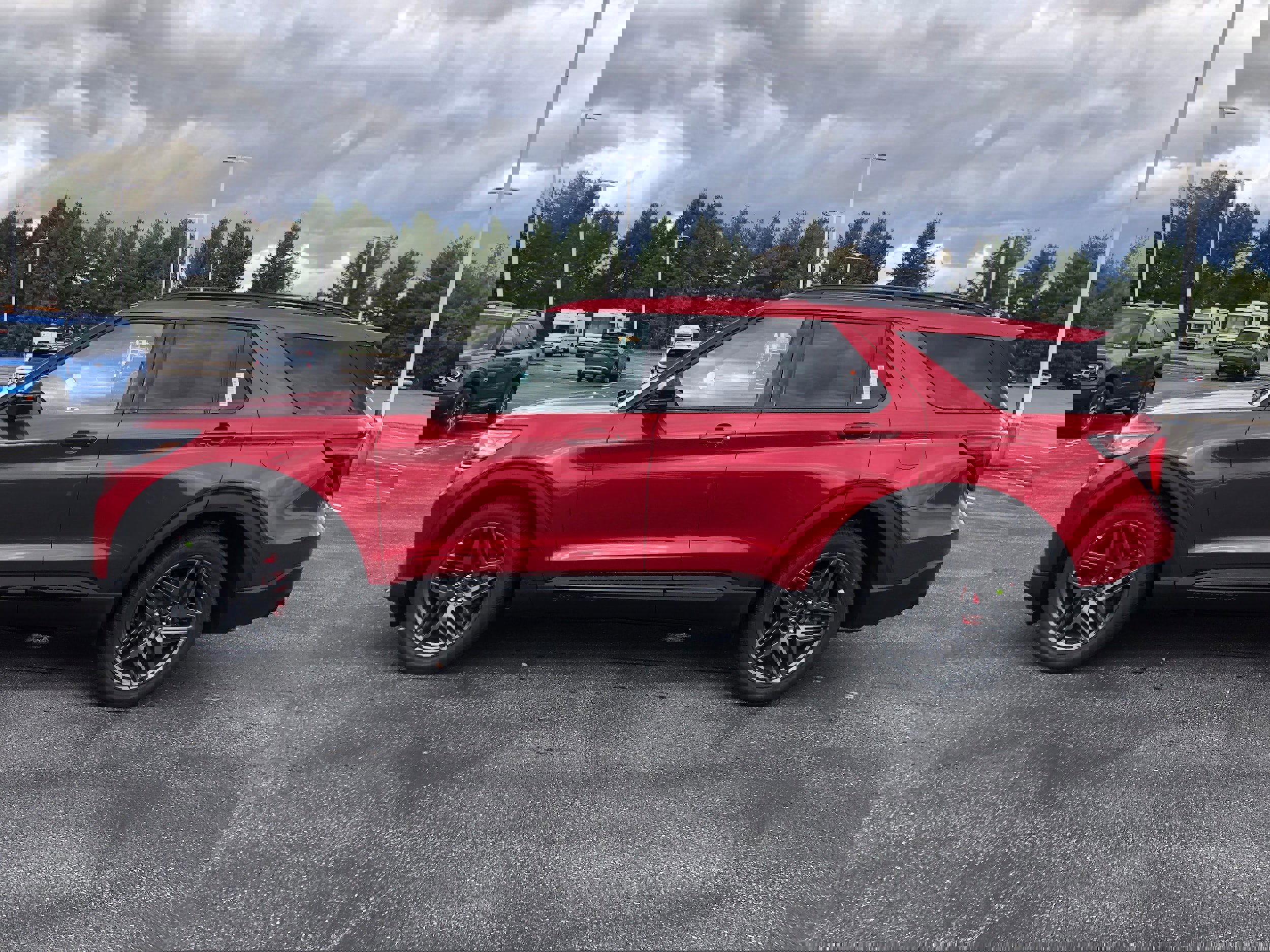 New 2026 Ford Explorer ST image 3
