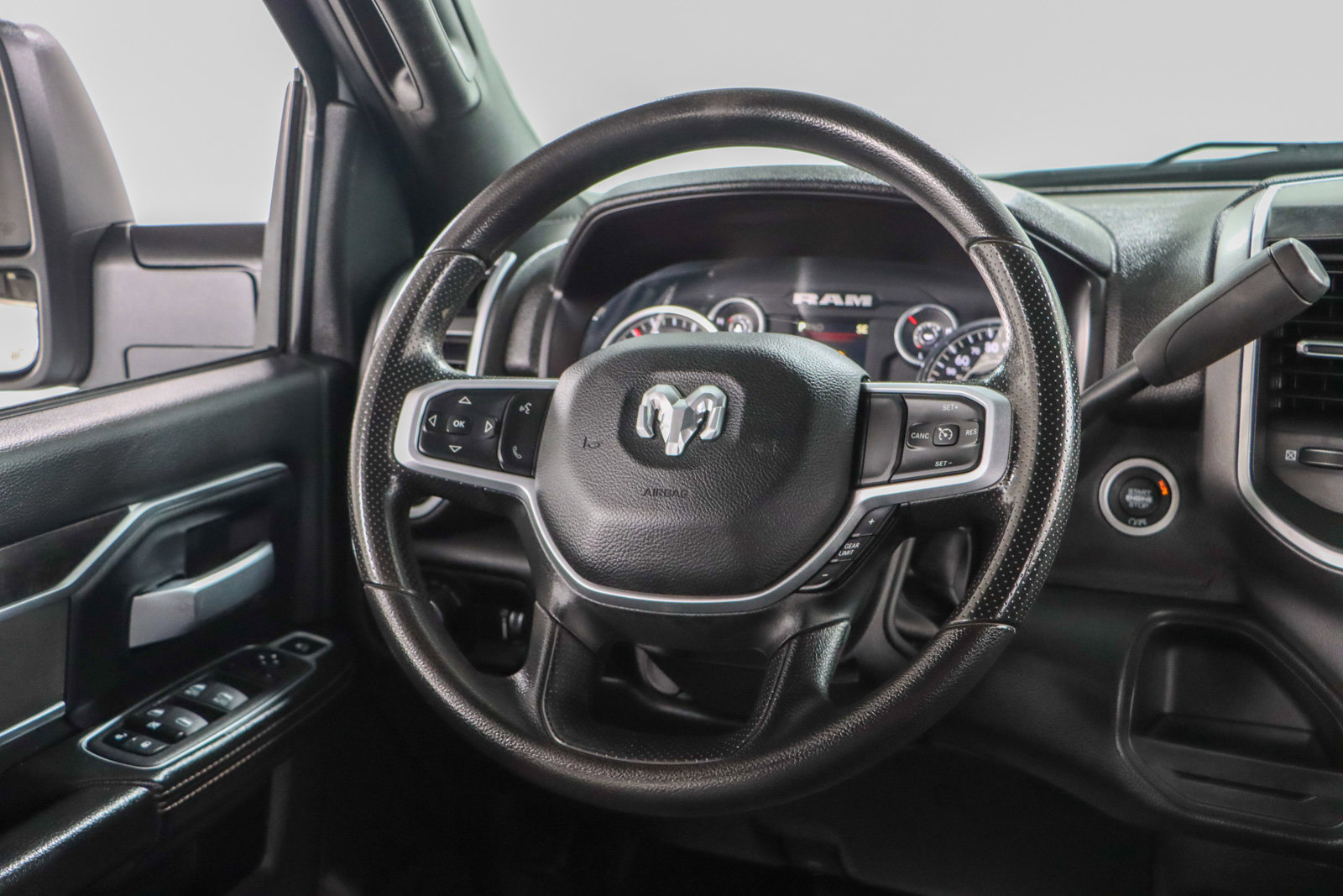 Used 2024 RAM 3500 SLT w/ Quick Order Package 2YG SLT image 12