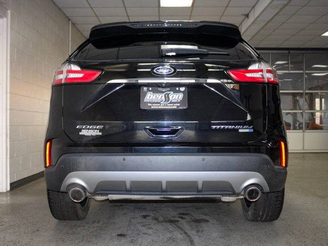 Used 2019 Ford Edge Titanium w/ Cold Weather Package image 6