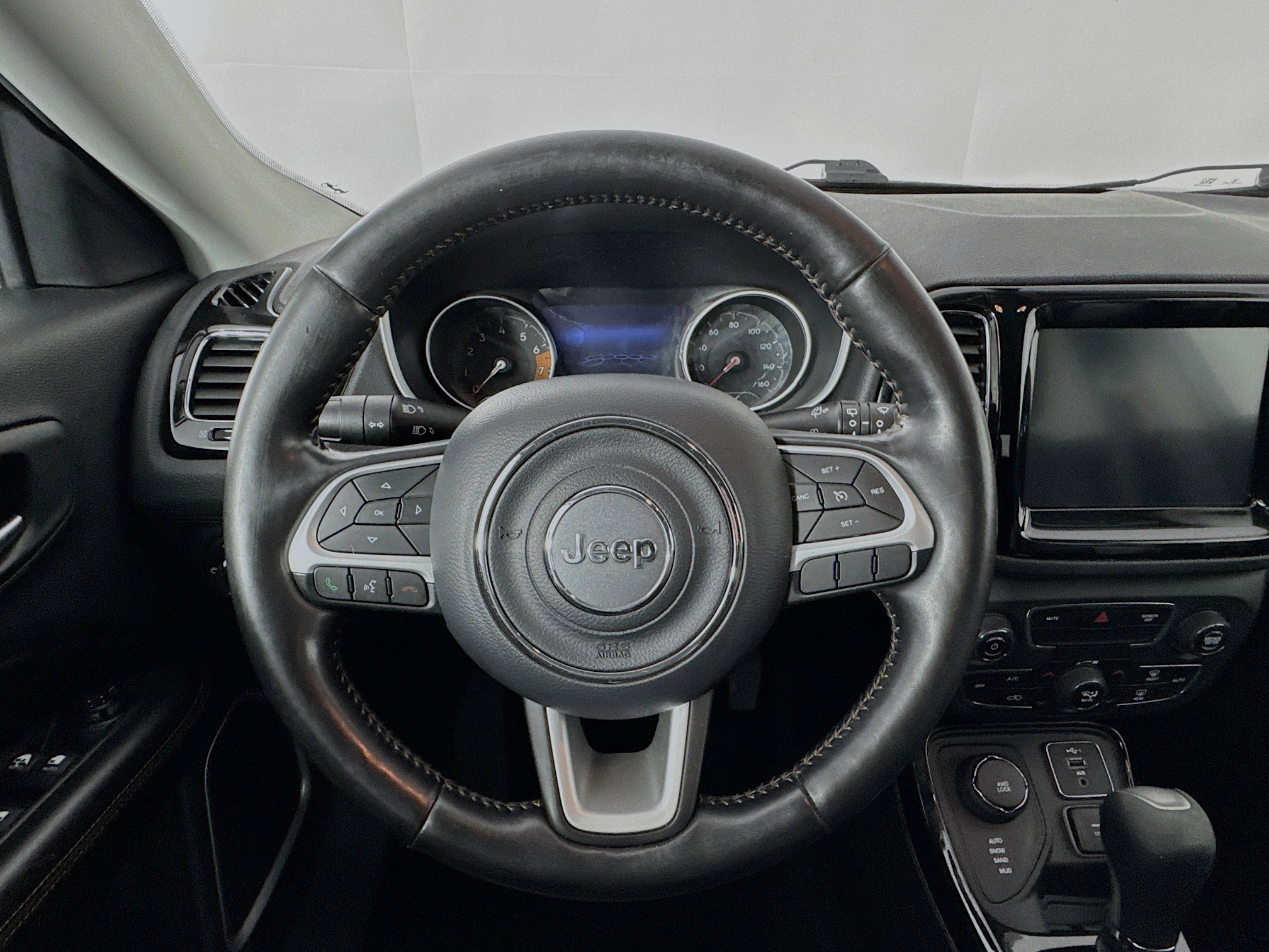 Used 2020 Jeep Compass Limited image 11