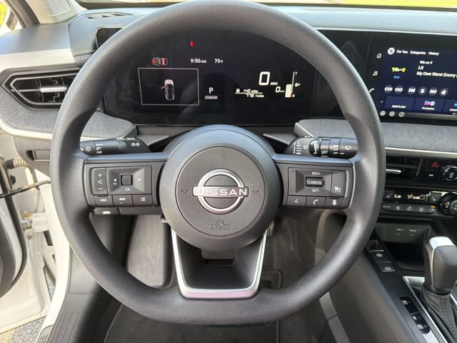 Certified 2026 Nissan Kicks SV w/ SV Premium Package AWD/4WD image 25