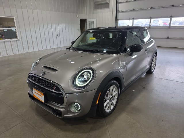 Used 2021 MINI Cooper S FWD image 4