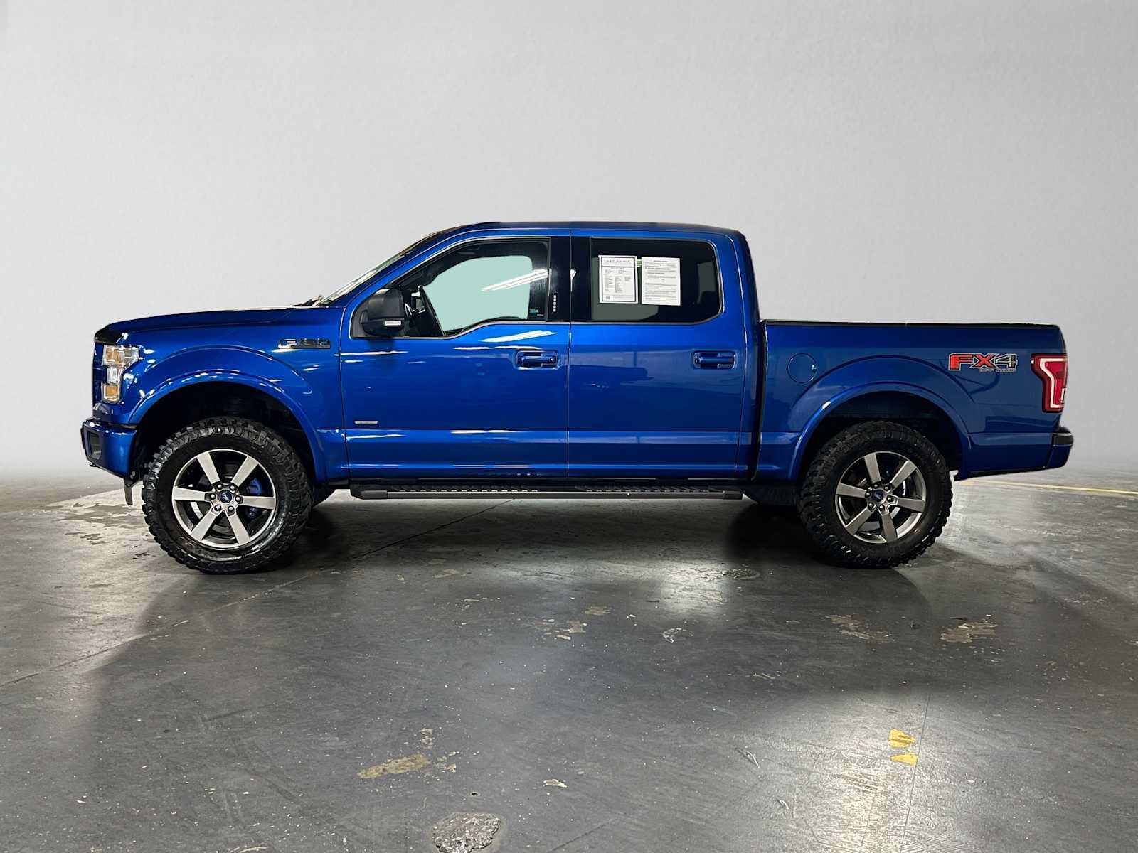 Used 2017 Ford F150 XLT w/ Equipment Group 302A Luxury AWD/4WD image 6