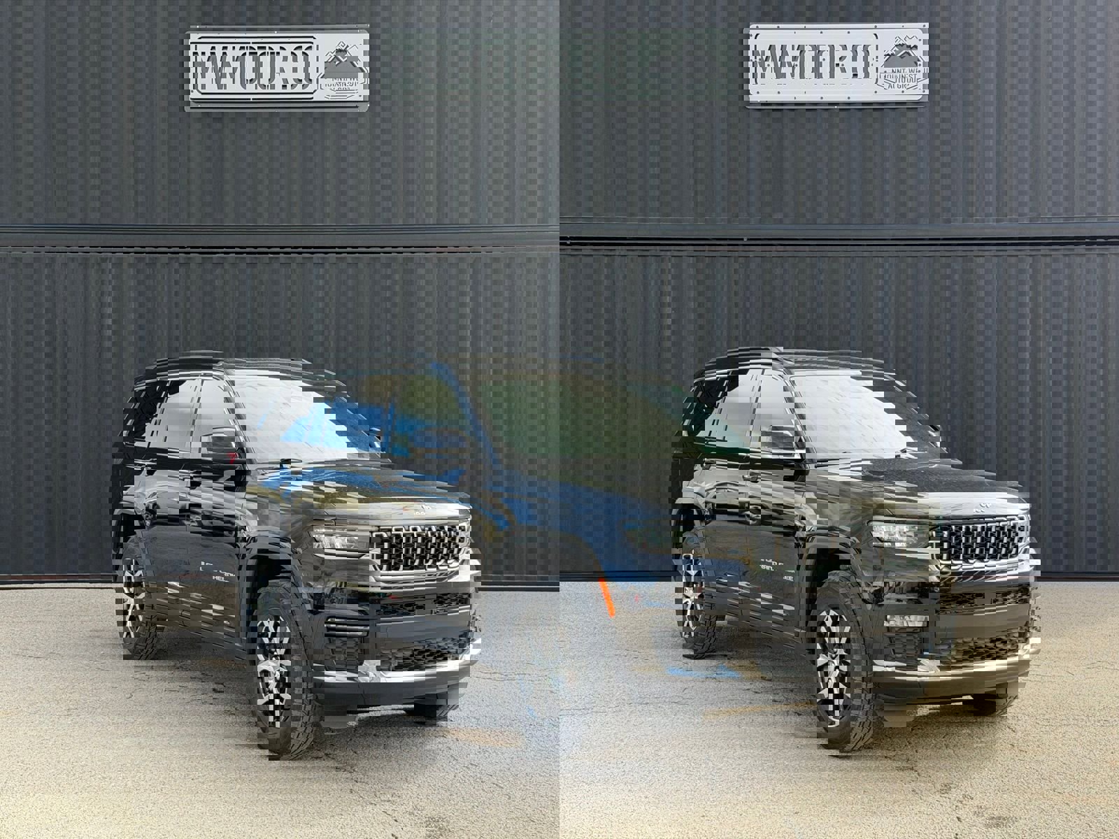 Used 2024 Jeep Grand Cherokee L Limited w/ Luxury Tech Group II image 1