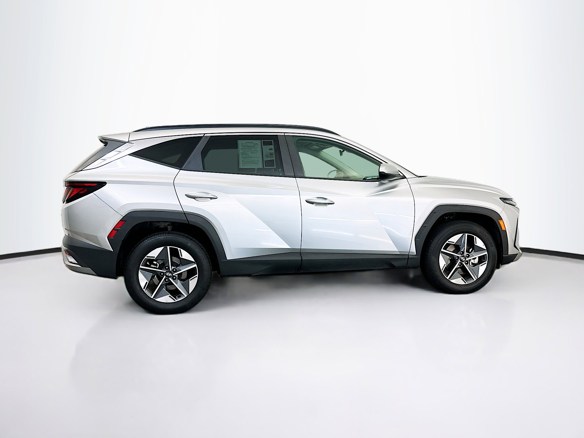 Used 2025 Hyundai Tucson SEL image 10