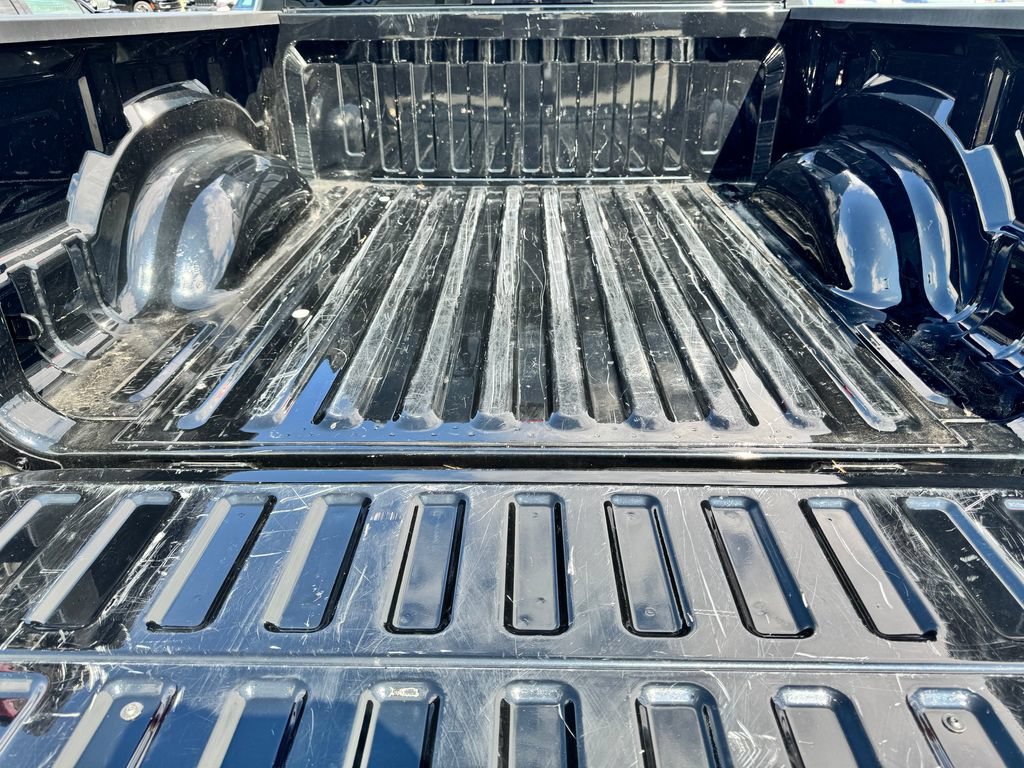 Used 2023 RAM 1500 Big Horn AWD/4WD image 9