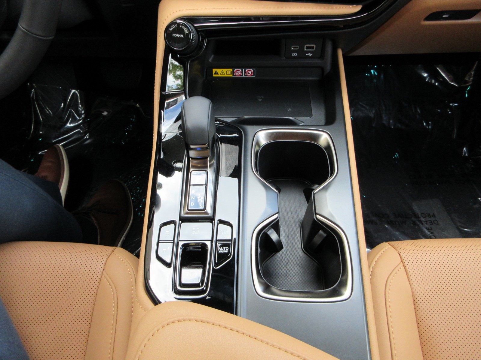 Used 2026 Lexus NX 450h+ AWD w/ Luxury Package image 44