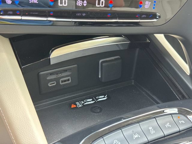 Certified 2023 Buick Envision Avenir AWD/4WD image 31