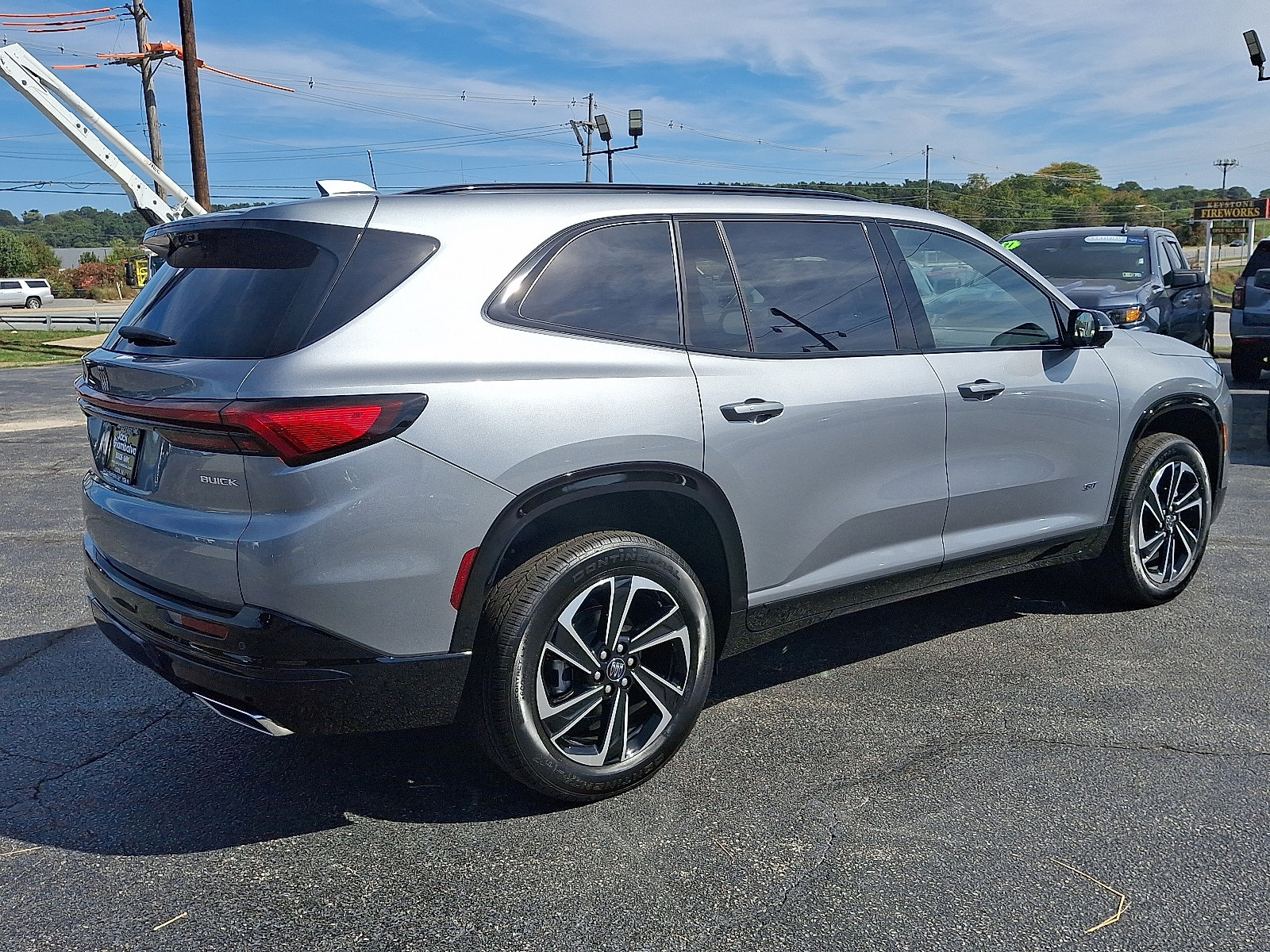 New 2026 Buick Enclave Sport Touring w/ Power Package image 8