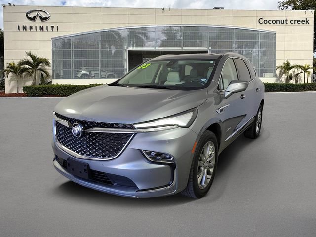 Used 2023 Buick Enclave Avenir w/ Avenir Technology Package AWD/4WD image 3