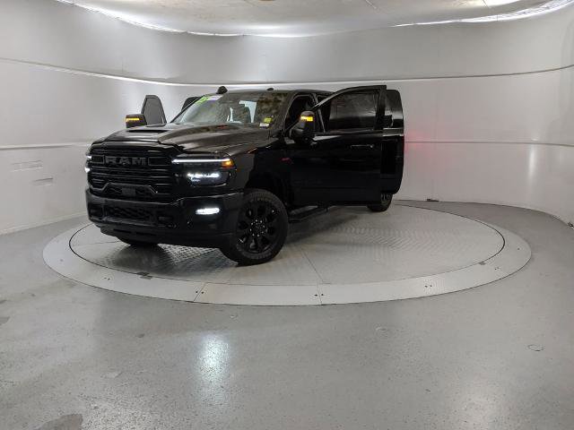 Used 2025 RAM 3500 Laramie image 14