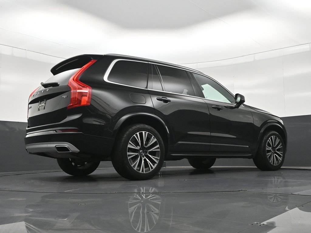 Used 2021 Volvo XC90 T6 Momentum AWD/4WD image 28