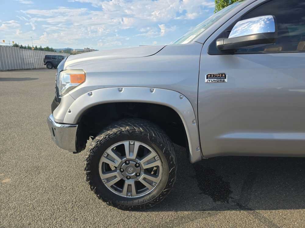 Used 2017 Toyota Tundra 1794 Edition AWD/4WD image 20