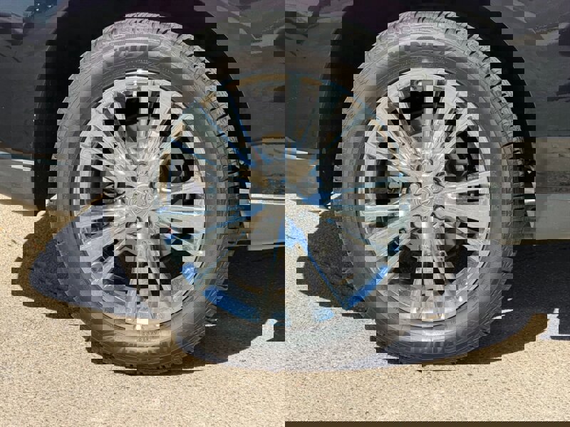 Used 2013 Lexus RX 450h FWD w/ Navigation Pkg image 38