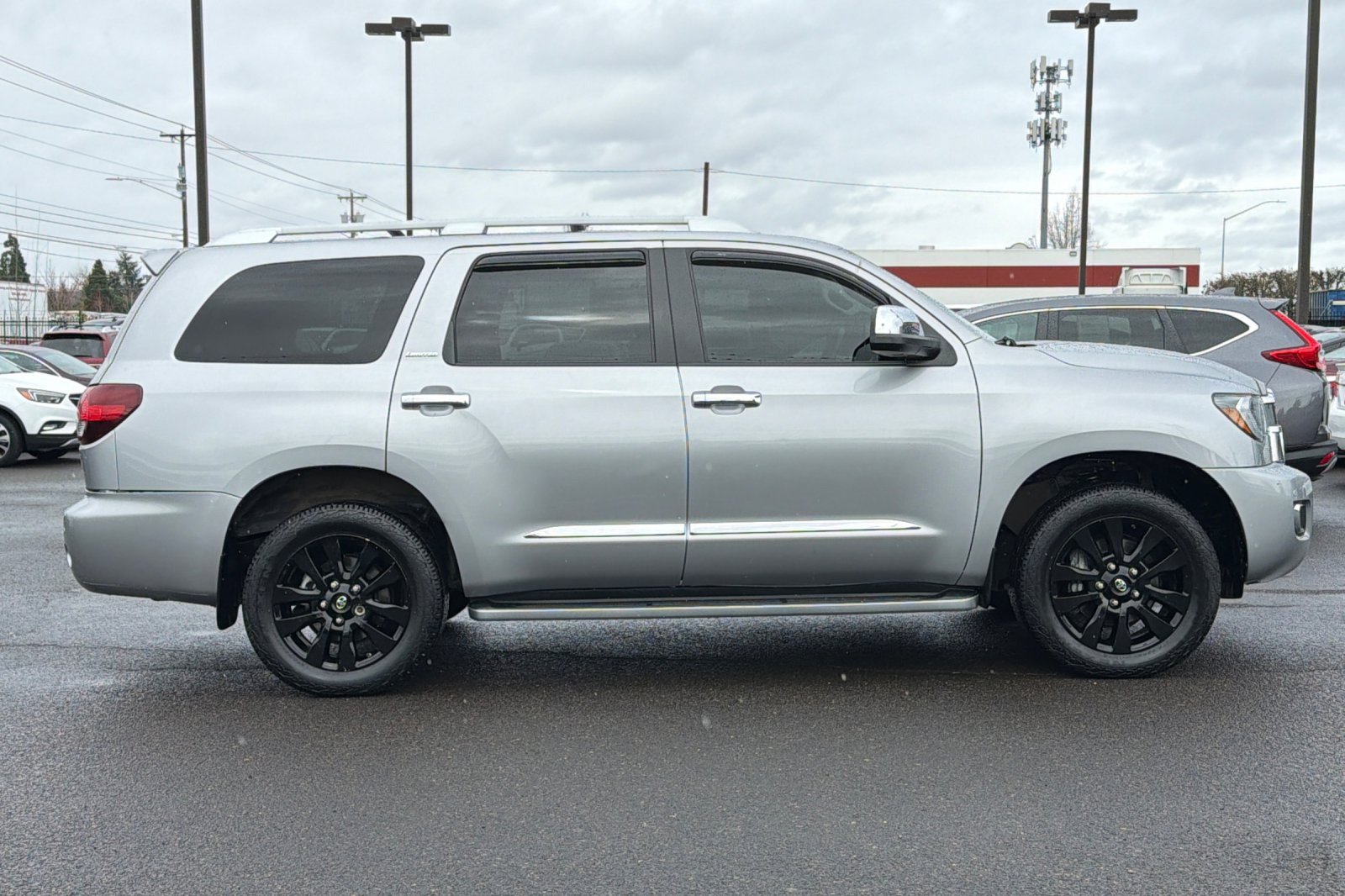 Used 2019 Toyota Sequoia Limited w/ Safety & Convenience Package AWD/4WD image 3
