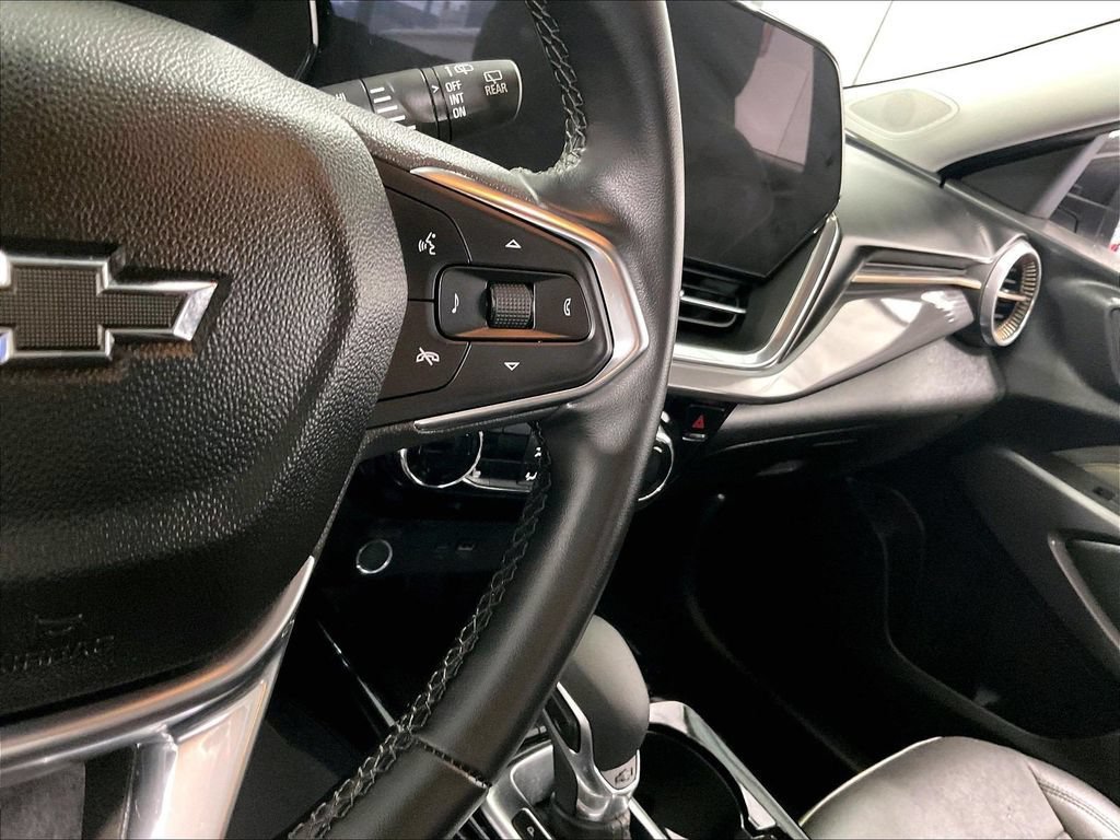 Used 2024 Chevrolet Trax ACTIV w/ Driver Confidence Package FWD image 24