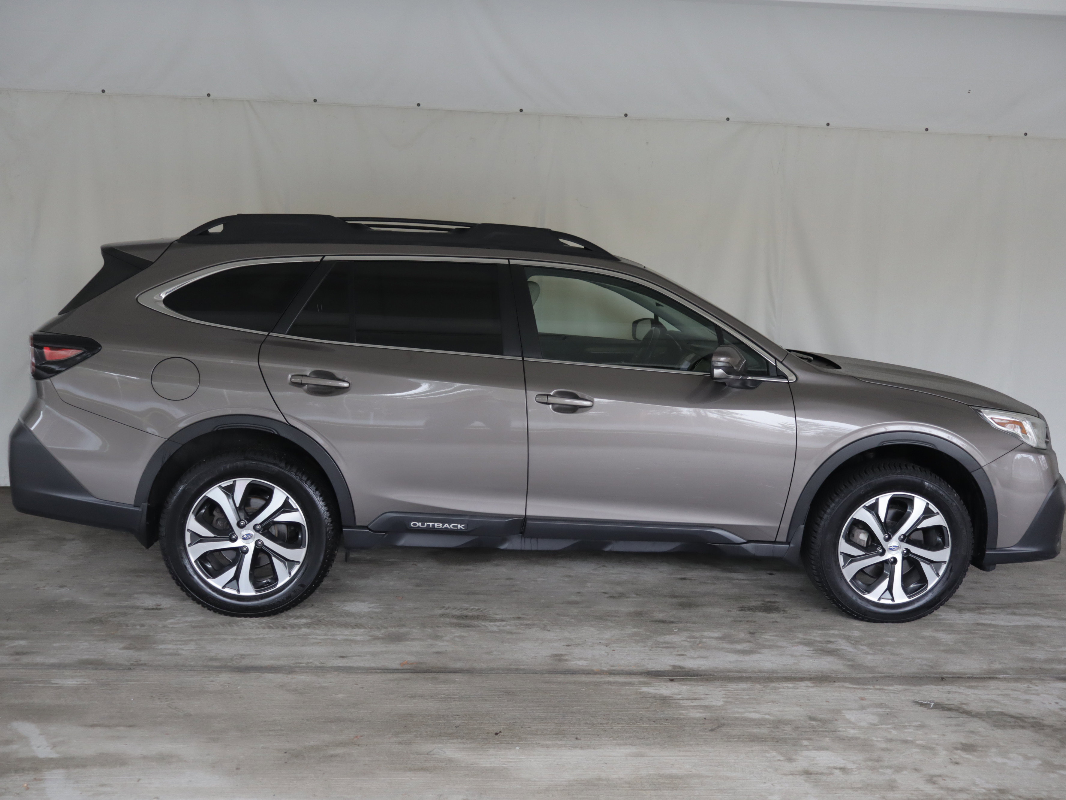 Used 2021 Subaru Outback Limited XT image 7