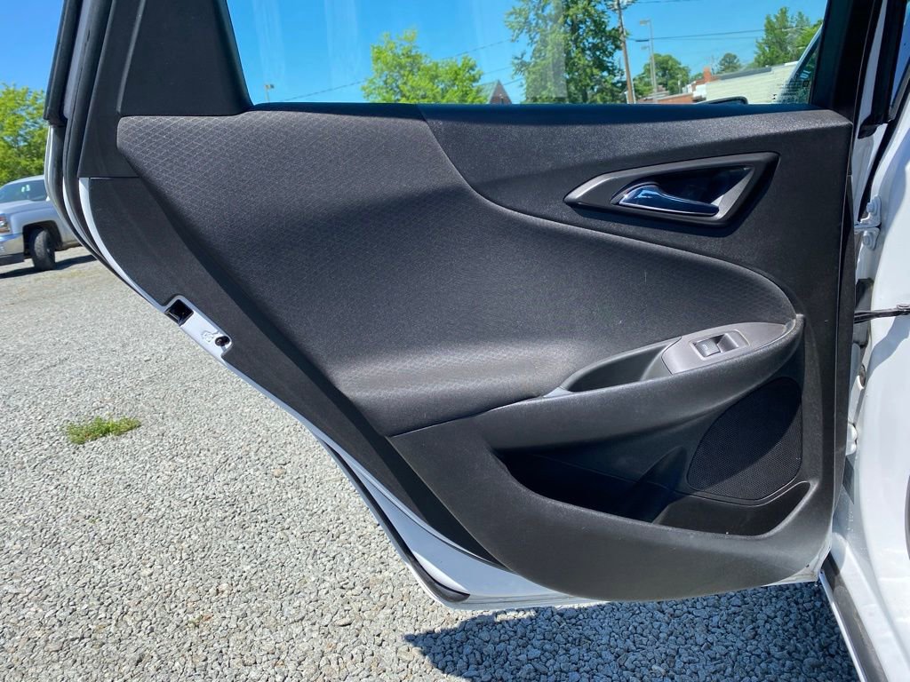 Used 2020 Chevrolet Malibu LT FWD image 16