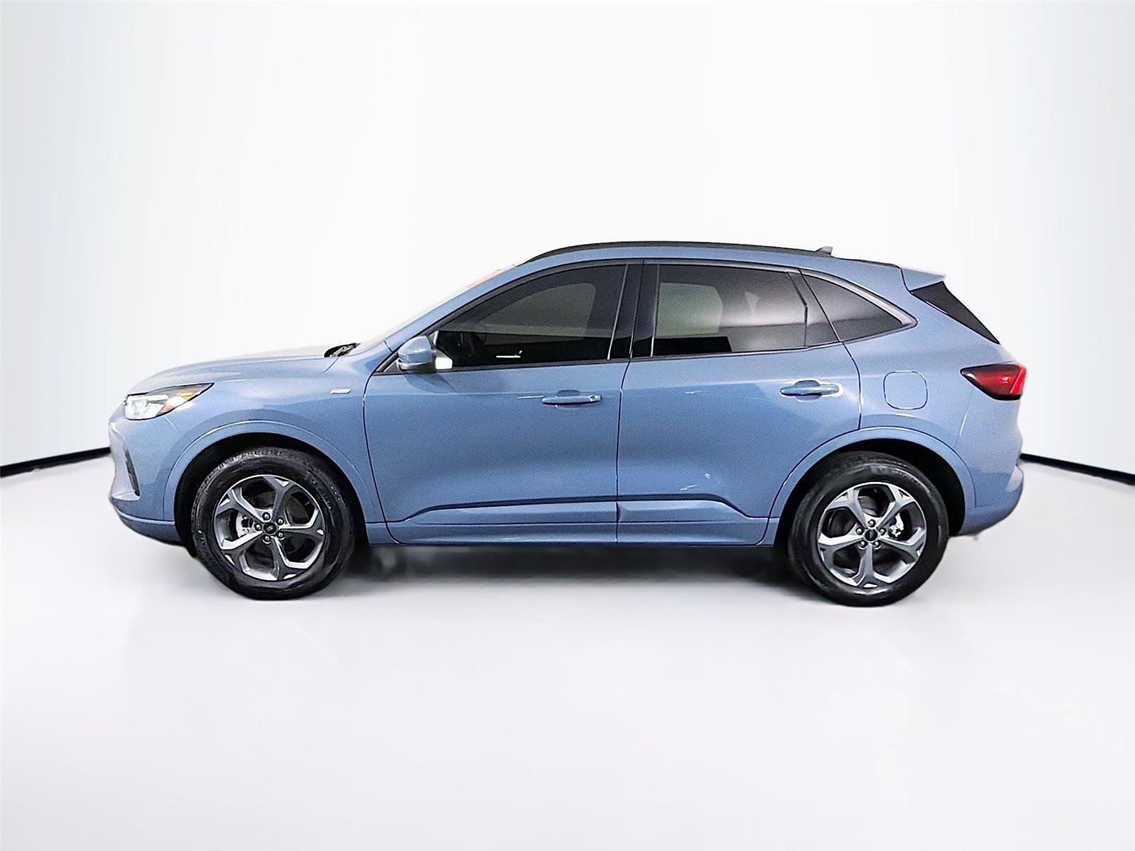 Used 2024 Ford Escape ST-Line Select AWD/4WD image 8