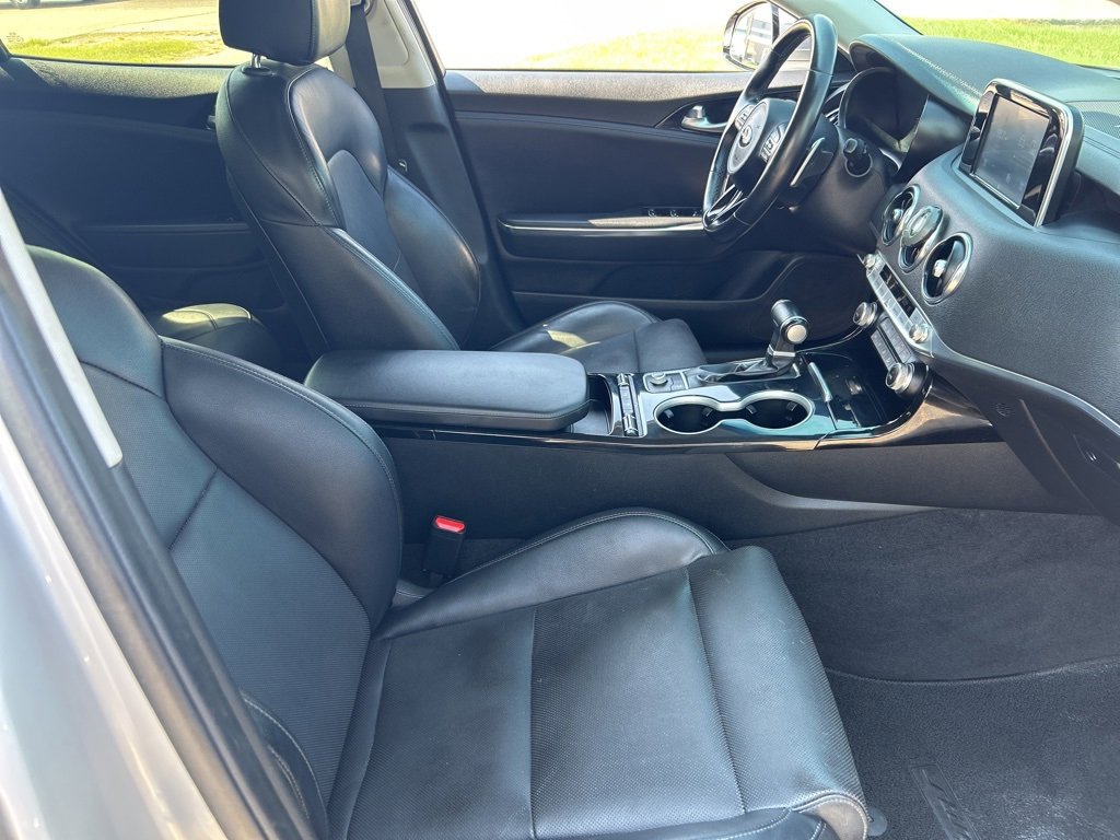 Used 2018 Kia Stinger image 15