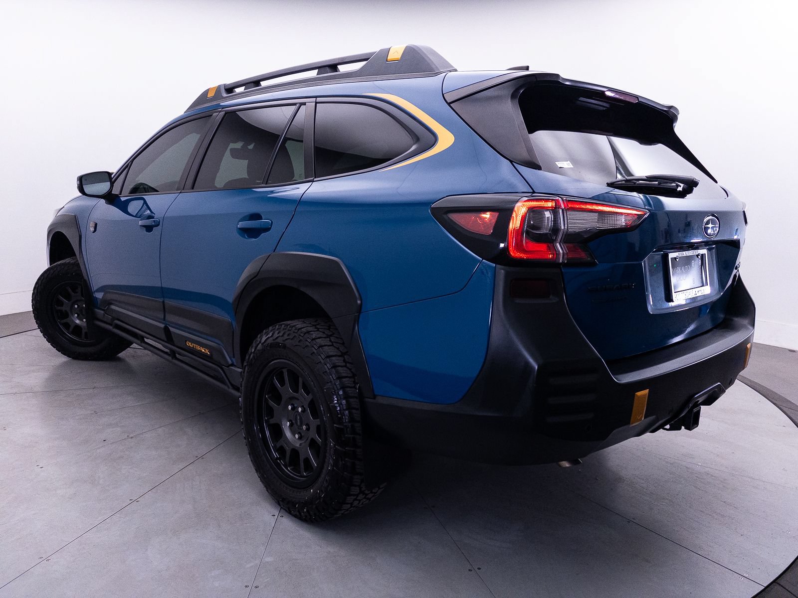 Used 2022 Subaru Outback Wilderness AWD/4WD image 5