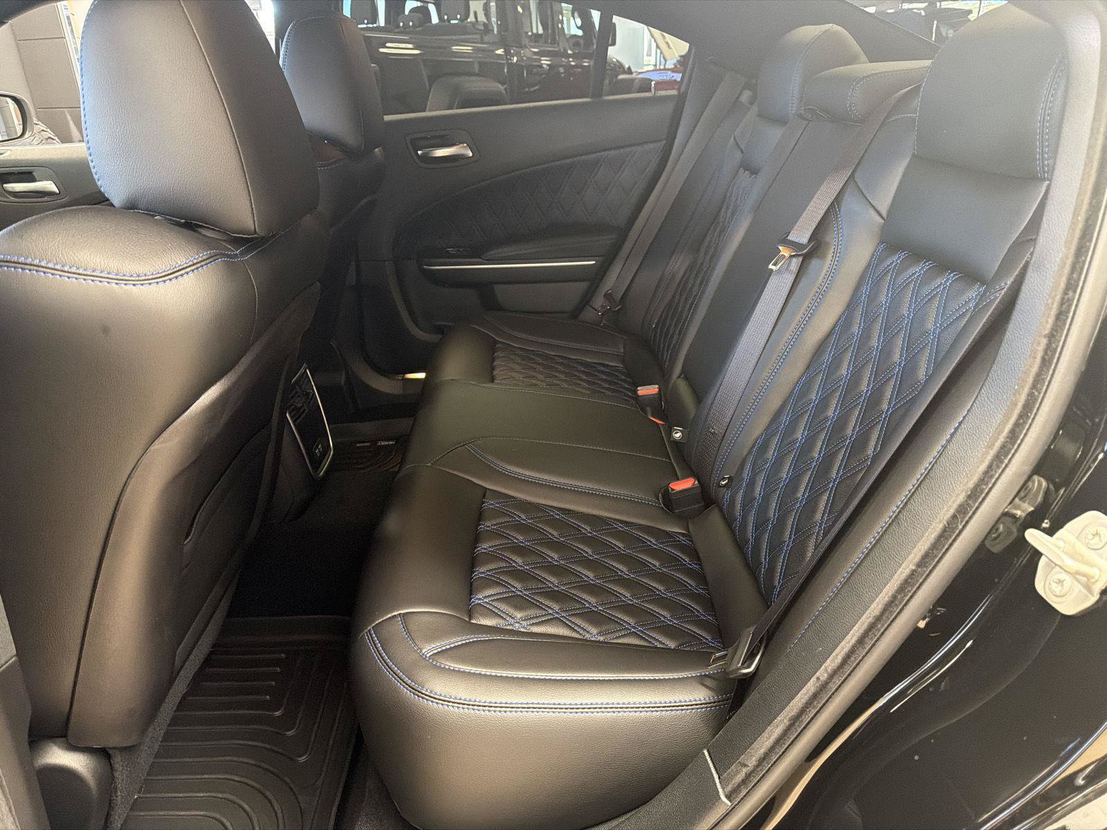 Used 2023 Dodge Charger Scat Pack RWD image 6