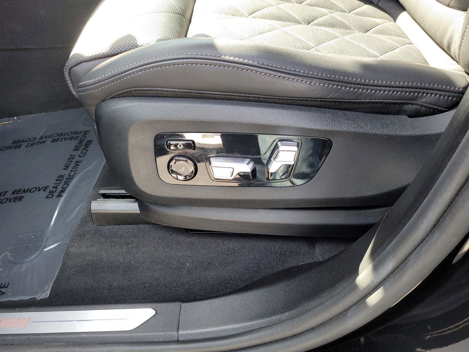 Certified 2024 BMW X7 xDrive40i image 21