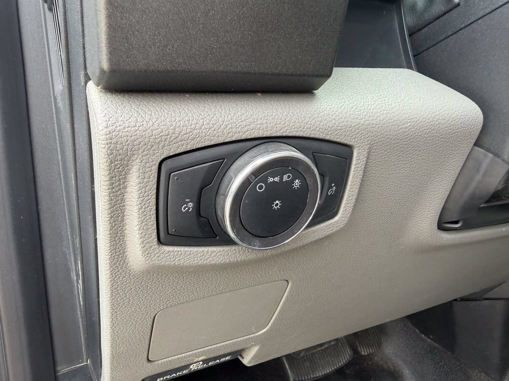 Certified 2019 Ford F550 4x4 Crew Cab Super Duty image 11