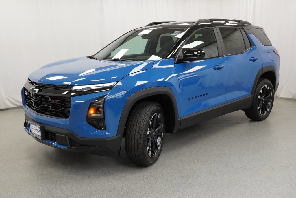 New 2027 Chevrolet Equinox RS w/ Convenience Package III AWD/4WD image 4