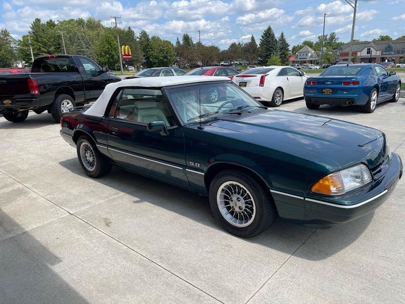 Used 1990 Ford Mustang LX RWD image 8