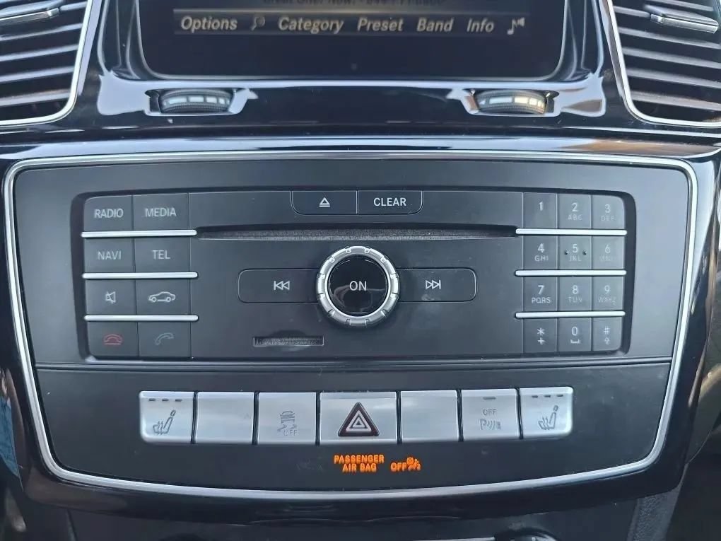 Used 2018 Mercedes-Benz GLE 350 image 32