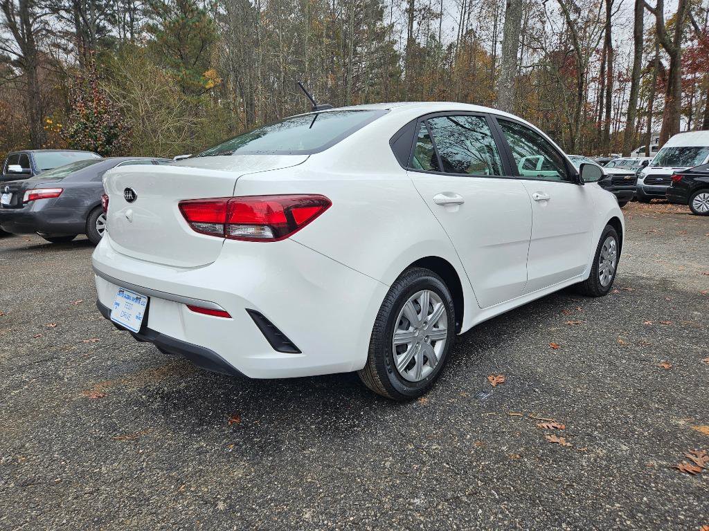 Used 2021 Kia Rio LX image 9