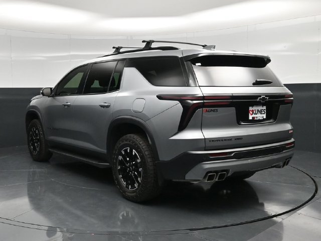 Used 2025 Chevrolet Traverse Z71 w/ Driver Confidence Package AWD/4WD image 12