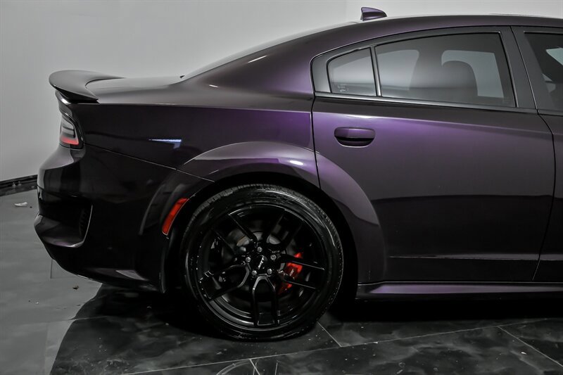 Used 2022 Dodge Charger SRT Hellcat w/ Harman/Kardon Audio Group image 11