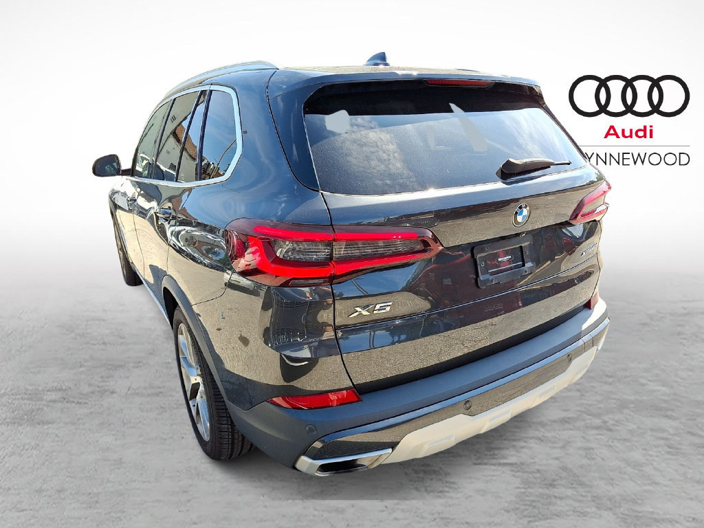 Used 2021 BMW X5 xDrive40i w/ Convenience Package AWD/4WD image 4